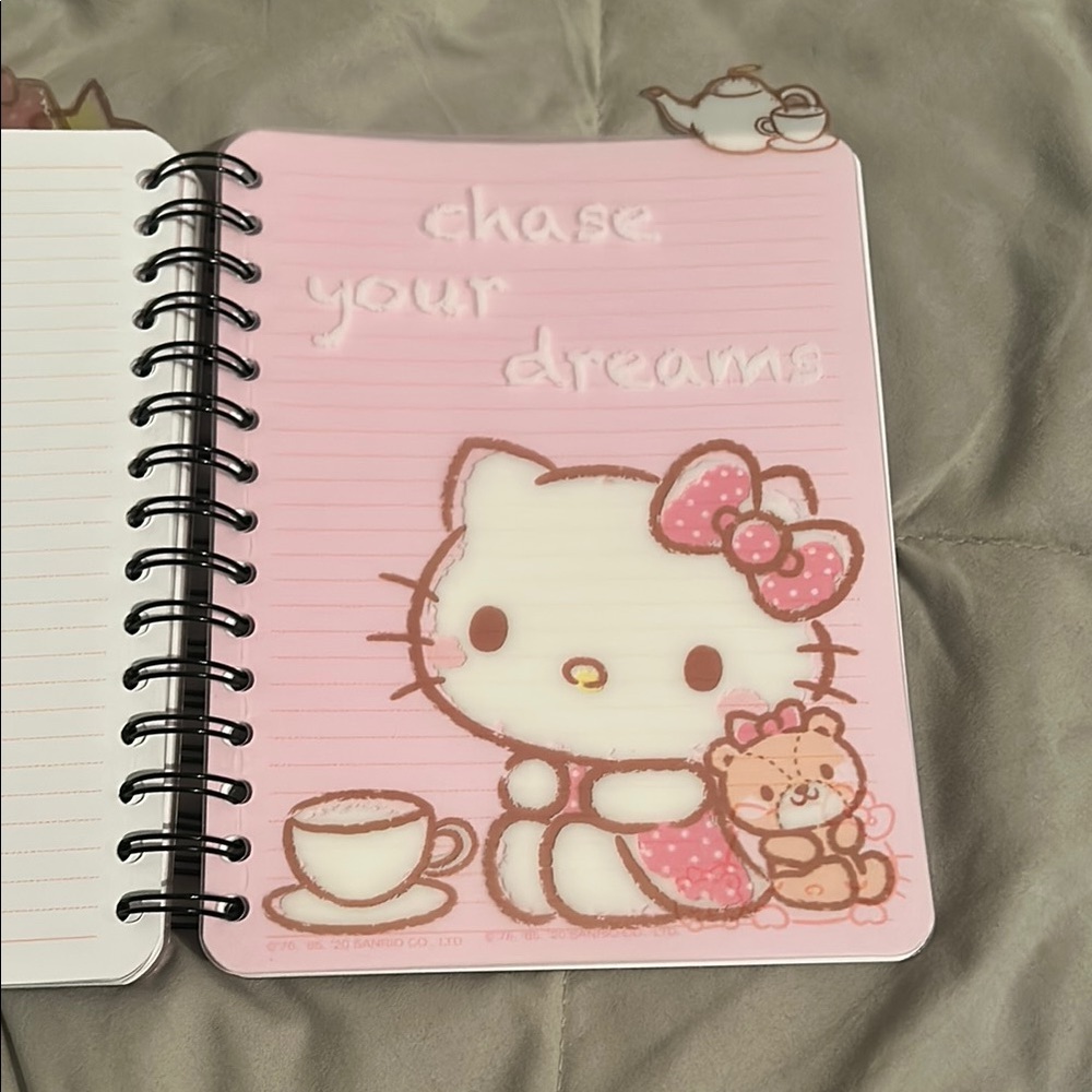 Pink Hello Kitty Spiral Notebook - Picture 8 of 9
